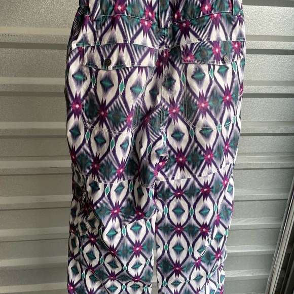 D2 girls snow pants/ski pants/snowboarding pants - Picture 2 of 7